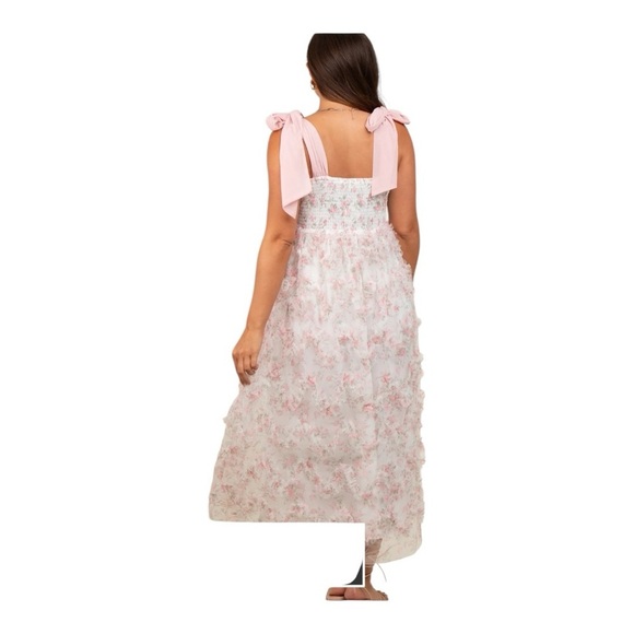 The Delfina Ribbon Dress in a Soft Petal Pink Floral Maternity Occasion Dress 3X - Picture 4 of 16